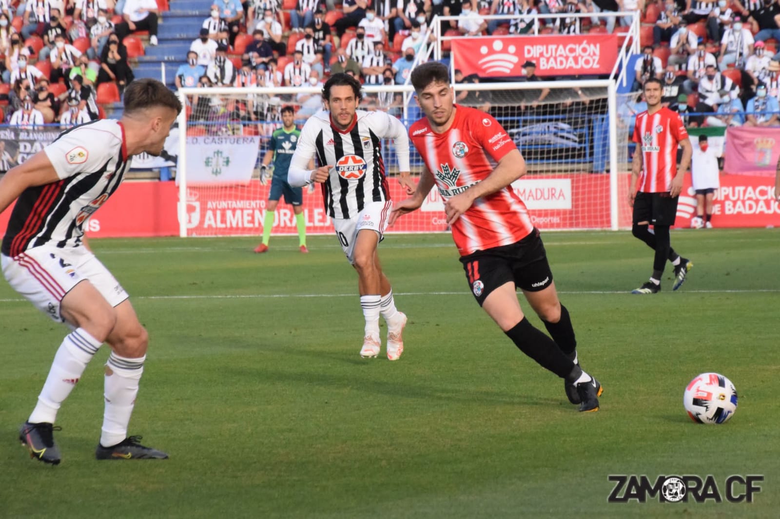 Rodri Escudero Zamora CF  CD Badajoz. Foto: ZAMORA CF