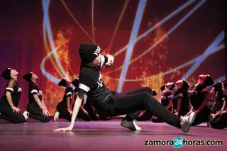 Escuela de danza moderna Funky Fusion - Ramos Carrión
