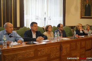 El PSOE muestra su preocupación ante el cierre de los comedores escolares en verano