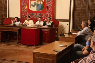 Mesa del Tren celebrada este martes
