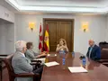 Reunión entre la consejera de Educación y los representantes del programa