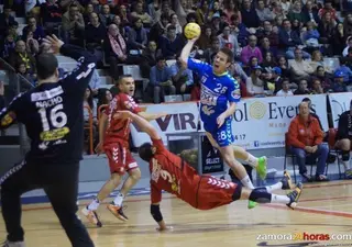 El MMT Seguros cae en Gijón después de un polémico tramo final (27-25)