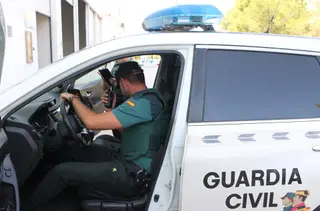 Vehículo patrulla de la Guardia Civil. Foto archivo - GUARDIA CIVIL