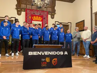 La ciudad se rinde ante un CB Zamora de oro.