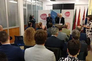 Jovenes empresarios